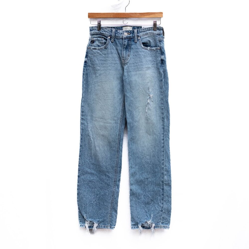KanCan Jeans 3/25 Mid Rise True Straight Light‎ Wash Distressed Denim NWT
